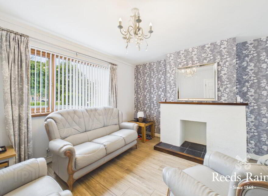 8 Cooneen Way, Belfast, BT6 0EE