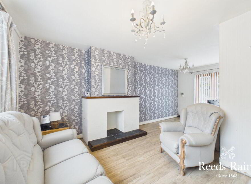 8 Cooneen Way, Belfast, BT6 0EE