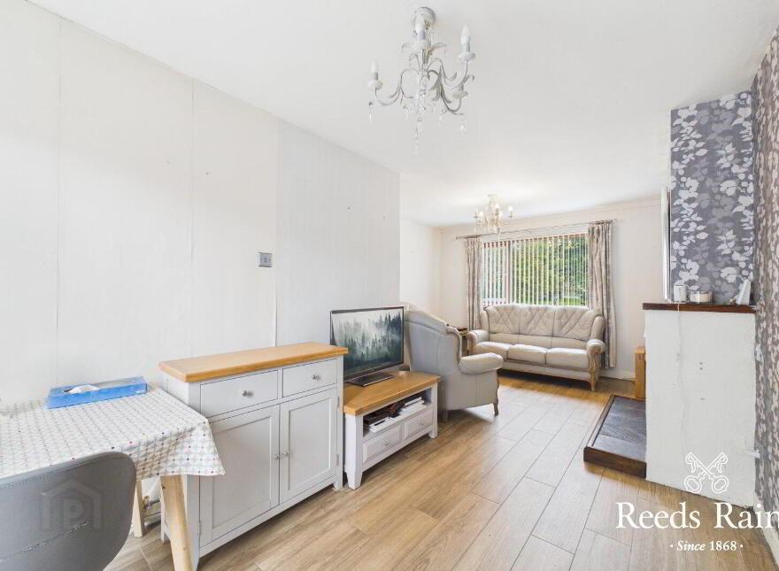 8 Cooneen Way, Belfast, BT6 0EE