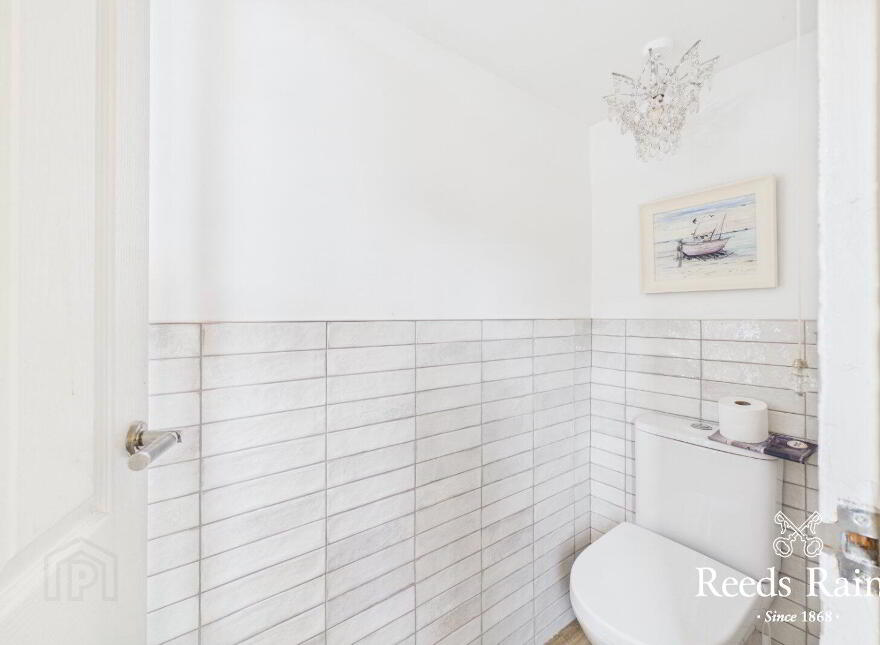 8 Cooneen Way, Belfast, BT6 0EE