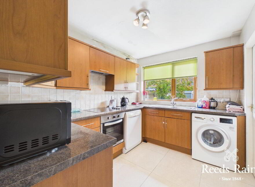 8 Cooneen Way, Belfast, BT6 0EE