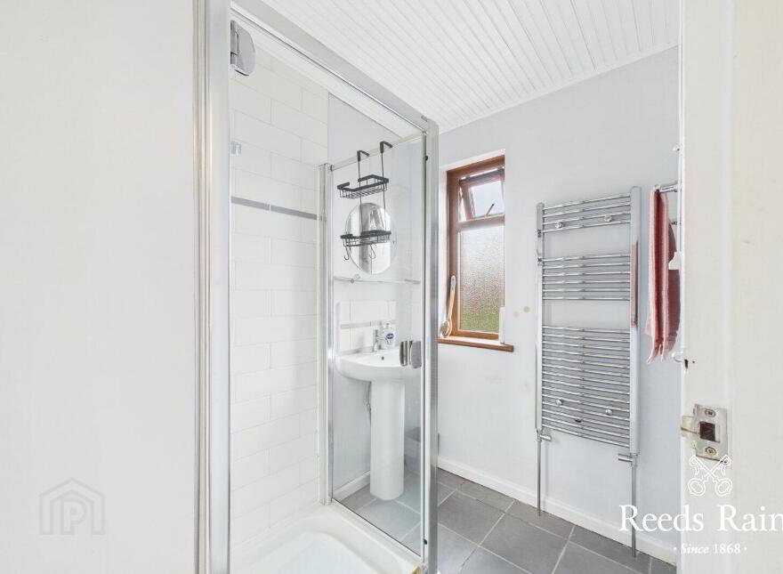 8 Cooneen Way, Belfast, BT6 0EE