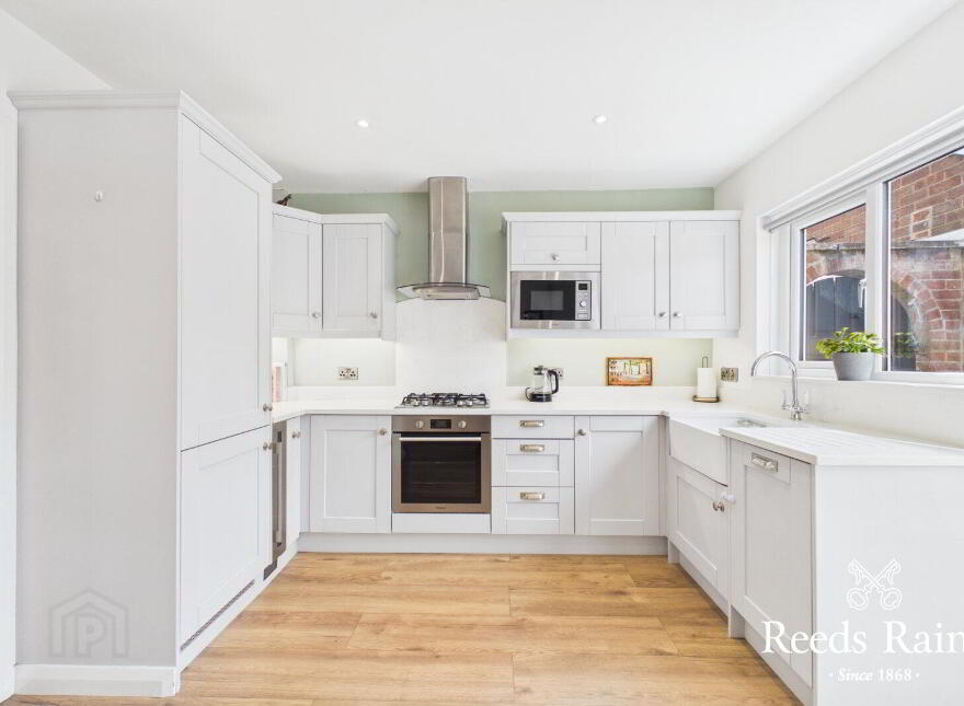 50 Glenview Gardens, Belfast, BT5 7LY