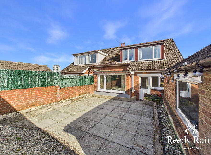 50 Glenview Gardens, Belfast, BT5 7LY