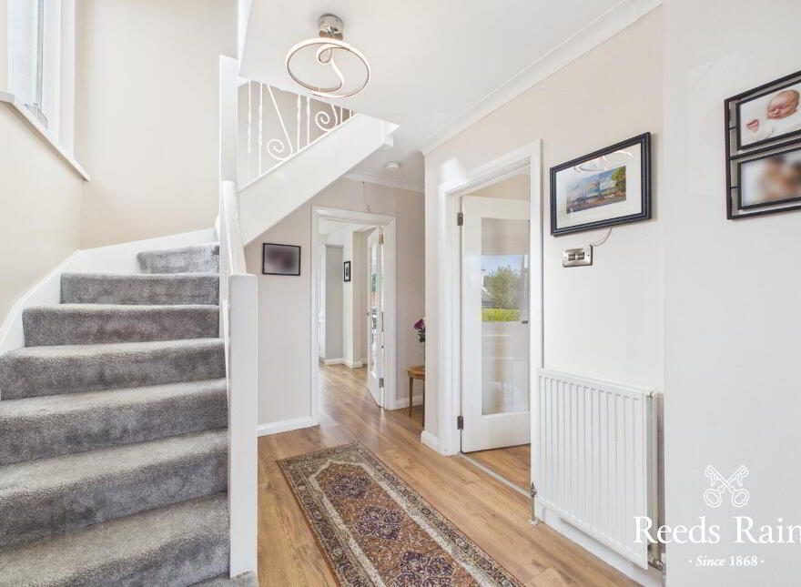 50 Glenview Gardens, Belfast, BT5 7LY