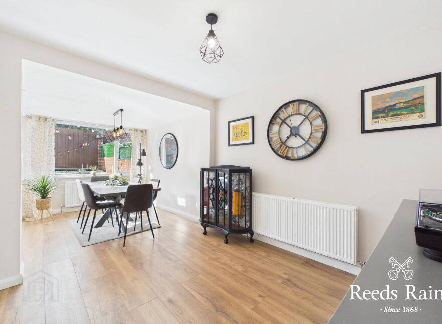 50 Glenview Gardens, Belfast, BT5 7LY