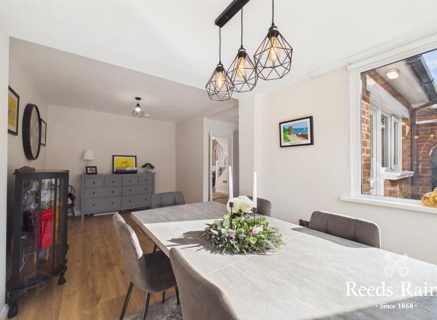 50 Glenview Gardens, Belfast, BT5 7LY