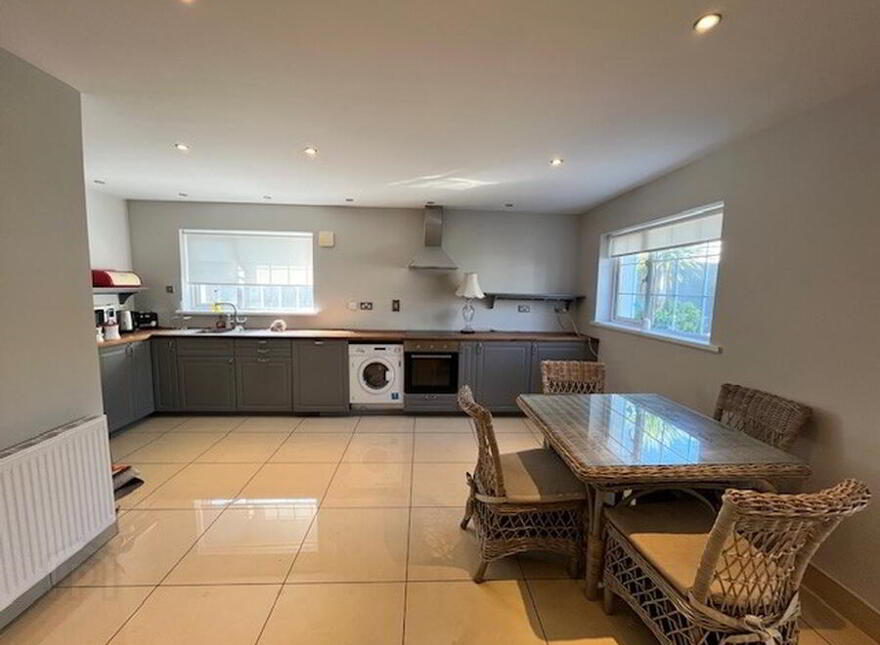 10 The Dales, Dunshaughlin, A85YE89