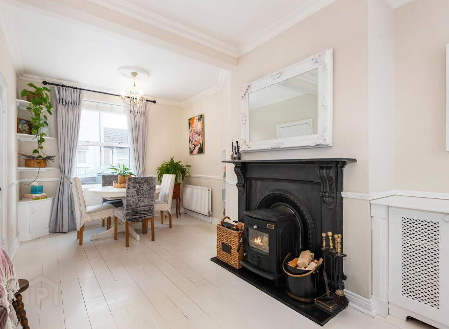 9 Meathville Terrace, Long Lane, Dublin 8, D08K6F4