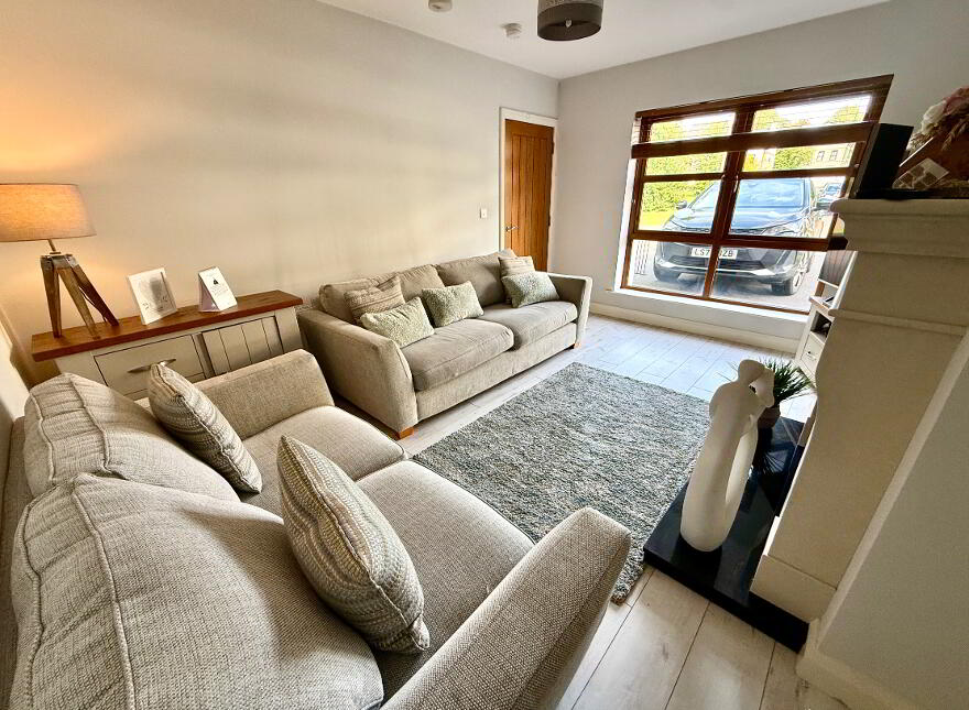 3 The Beechgrove, Limavady Road, Derry, BT47 6NY