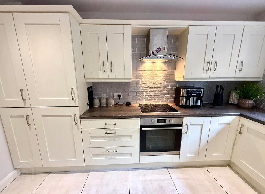 3 The Beechgrove, Limavady Road, Derry, BT47 6NY