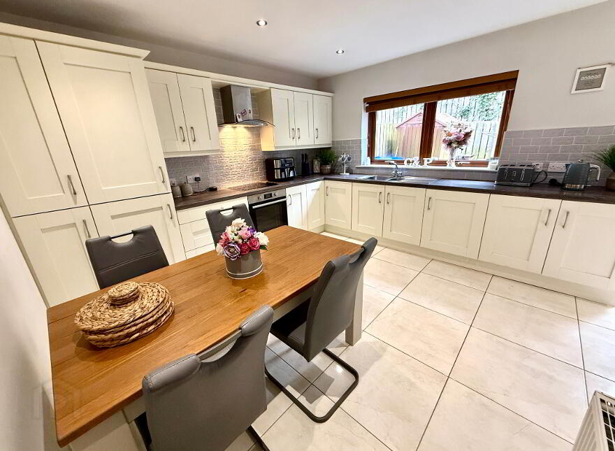 3 The Beechgrove, Limavady Road, Derry, BT47 6NY