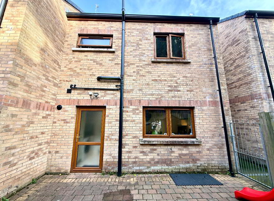 3 The Beechgrove, Limavady Road, Derry, BT47 6NY