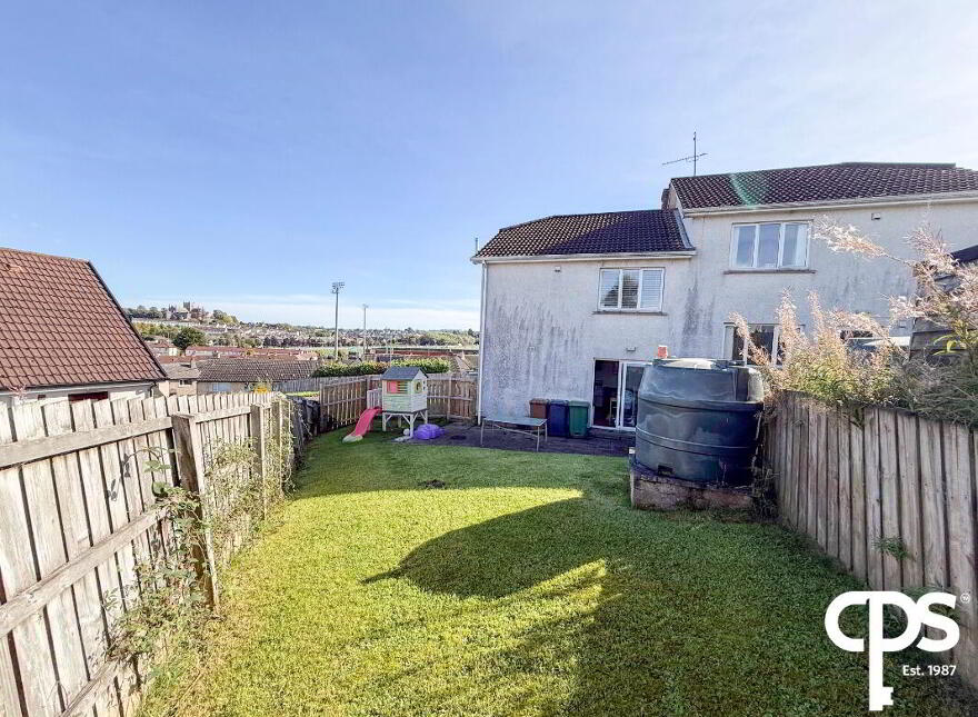 7 Tullymore Downs, Armagh, BT60 4TU