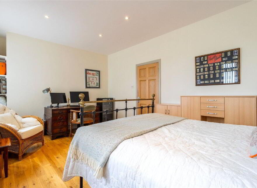 51 Rathdown Park, Greystones, A63R275