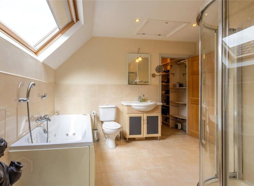 51 Rathdown Park, Greystones, A63R275