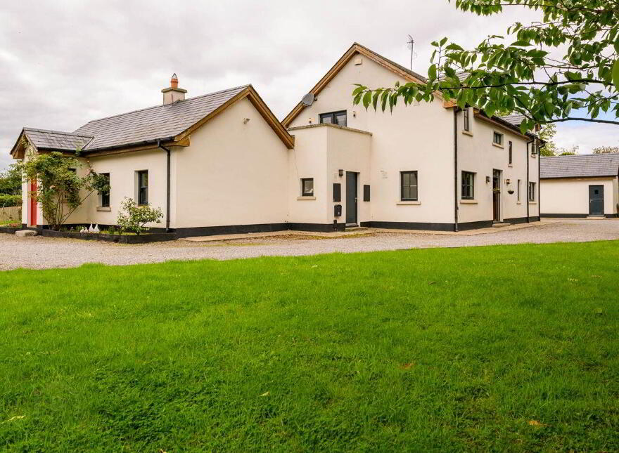 Woodtown, Drumree, A85ED88