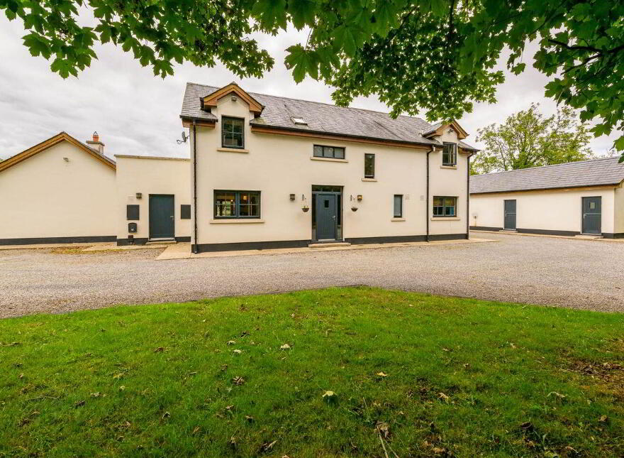 Woodtown, Drumree, A85ED88