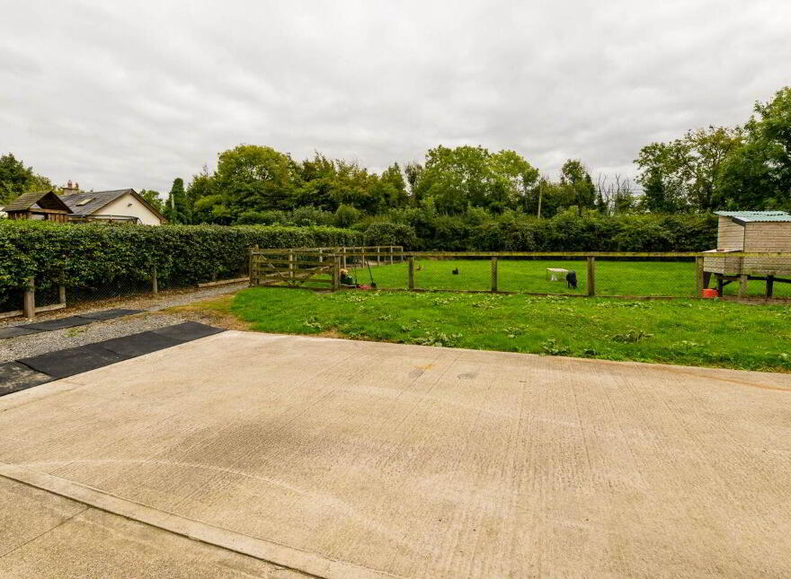 Woodtown, Drumree, A85ED88