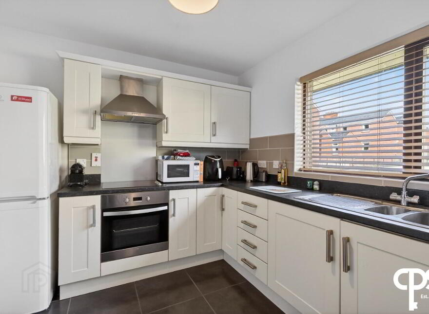39 Ashleigh Manor, Belfast, BT9 6JY