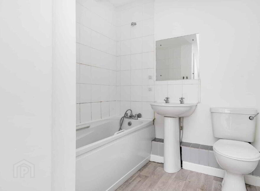 4 Chaplains Court, Clondalkin, Clondalkin, D22