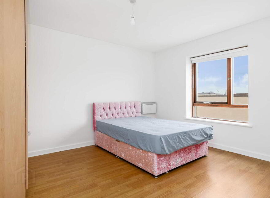 4 Chaplains Court, Clondalkin, Clondalkin, D22