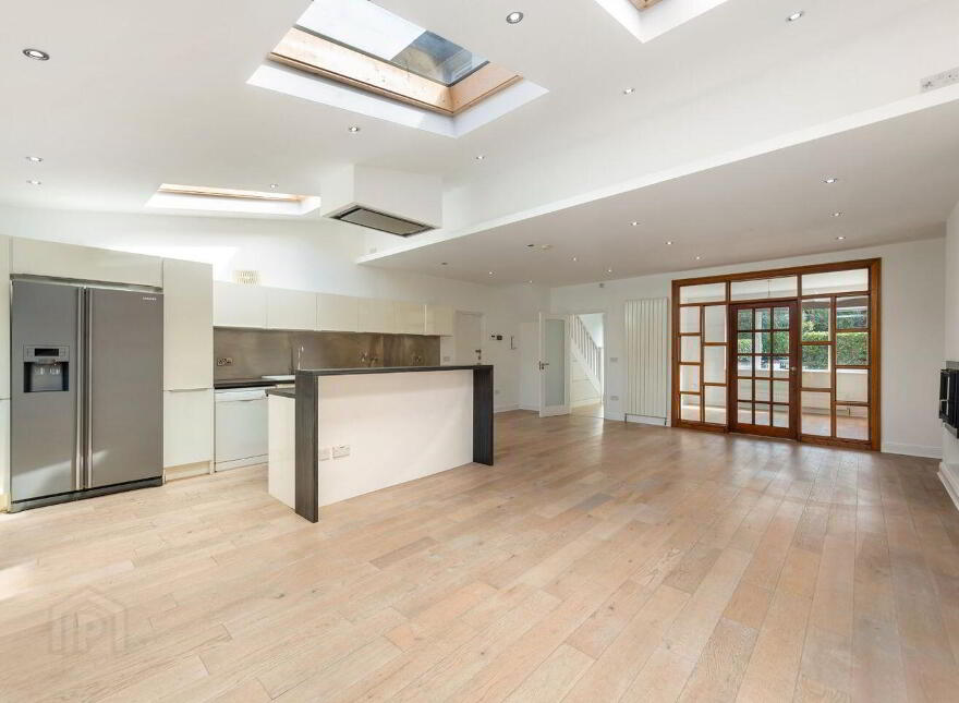 Sylvan, 13 Milltown Drive, Churchtown, Churchtown, D14WN15