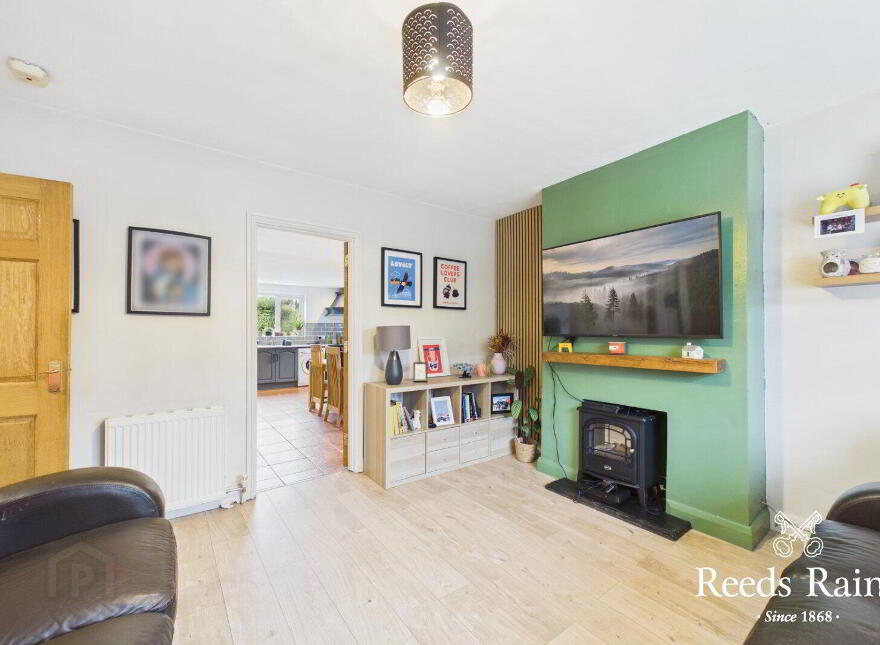 120 Breda Road, Belfast, BT8 7BW