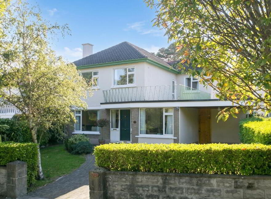 27 Lawnswood Park, Stillorgan, A94T252