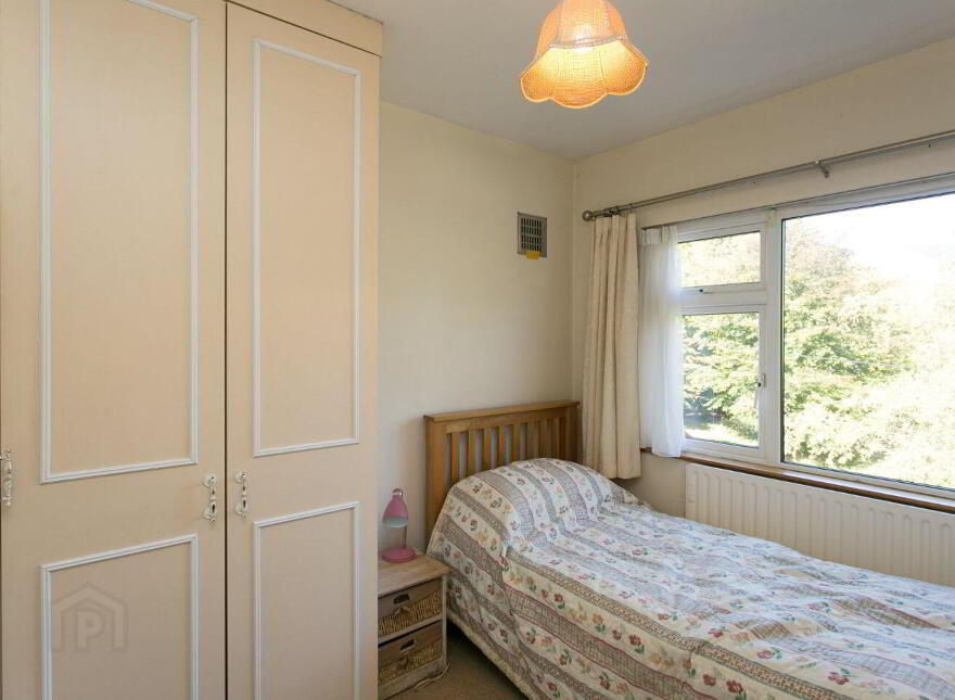 27 Lawnswood Park, Stillorgan, A94T252