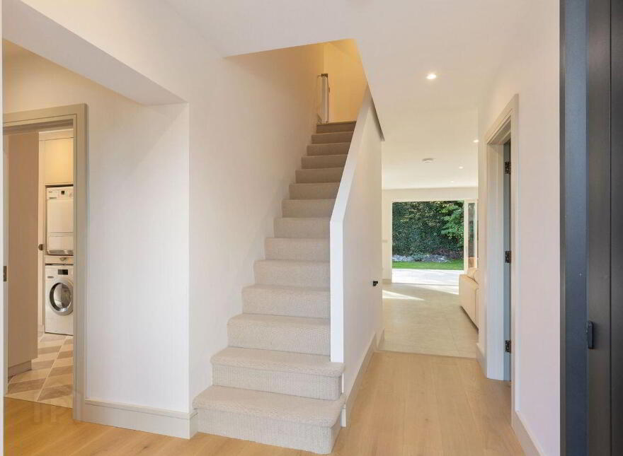 6 Dodder Park Grove, Rathfarnham, Dublin 14, D14Y440