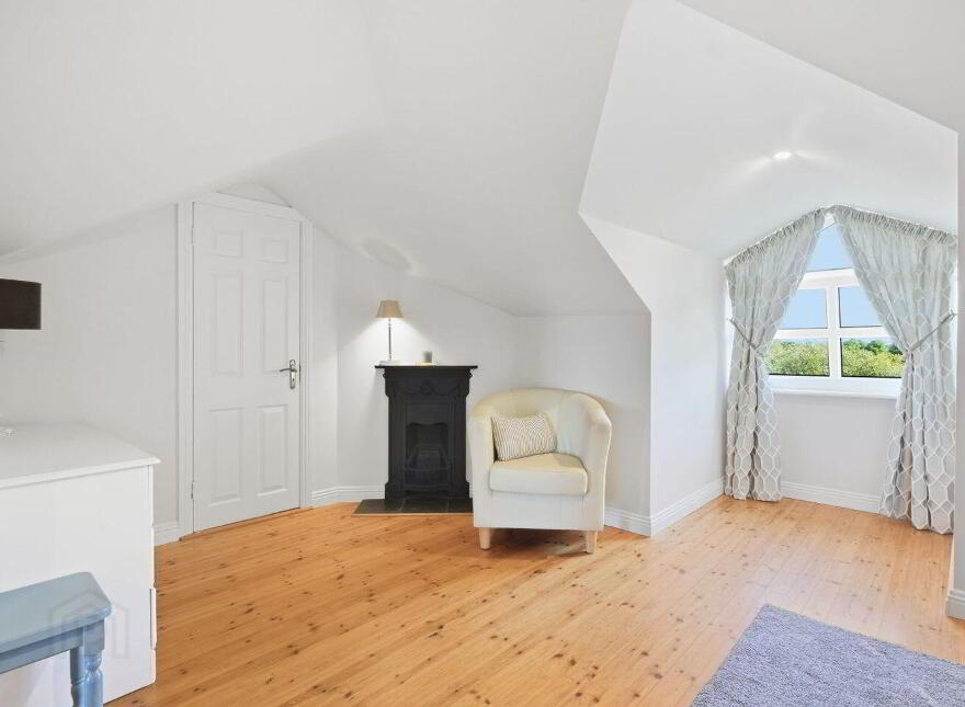 Hawthorn Avenue, Castlebar, F23RR43