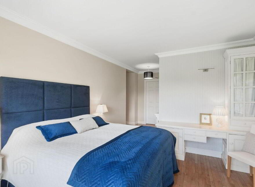 Hawthorn Avenue, Castlebar, F23RR43