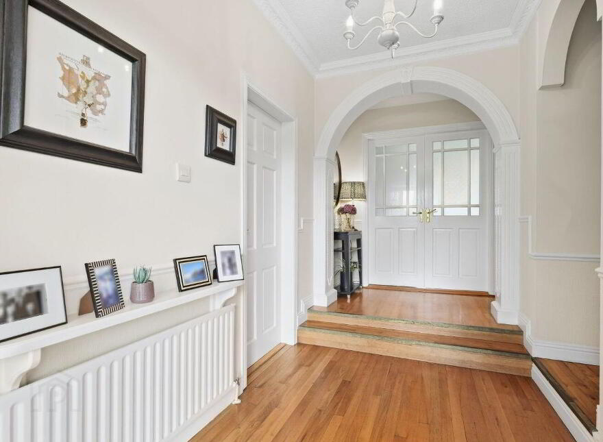 Hawthorn Avenue, Castlebar, F23RR43