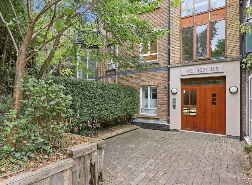 3 The Beeches, Dunstaffnage Hall, Stillorgan, A94D560