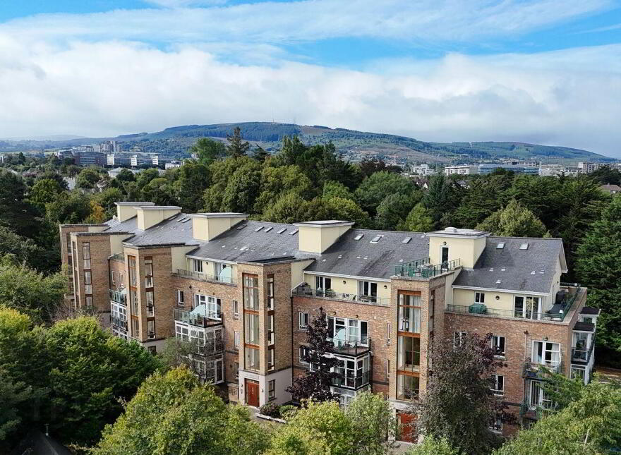3 The Beeches, Dunstaffnage Hall, Stillorgan, A94D560