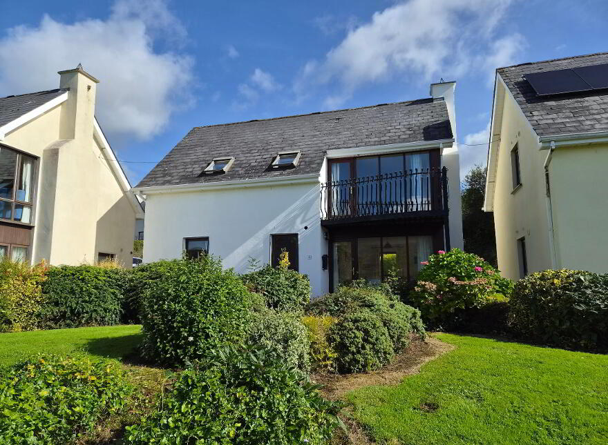 8 The Waterfront, Dromod, Carrick-On-Shannon, N41YW40