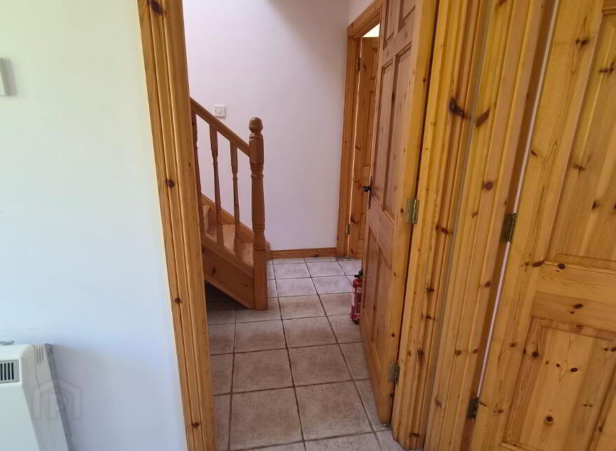 8 The Waterfront, Dromod, Carrick-On-Shannon, N41YW40