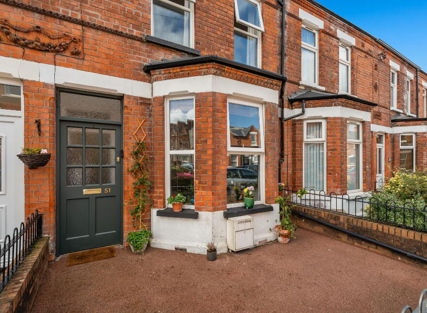 51 Ravenhill Avenue, Belfast, BT6 8LD
