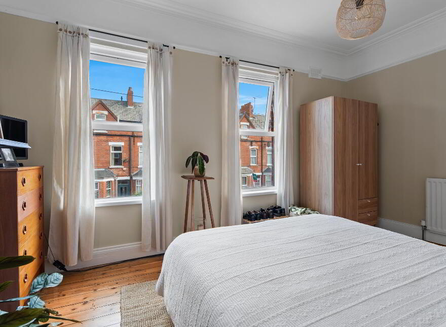 51 Ravenhill Avenue, Belfast, BT6 8LD