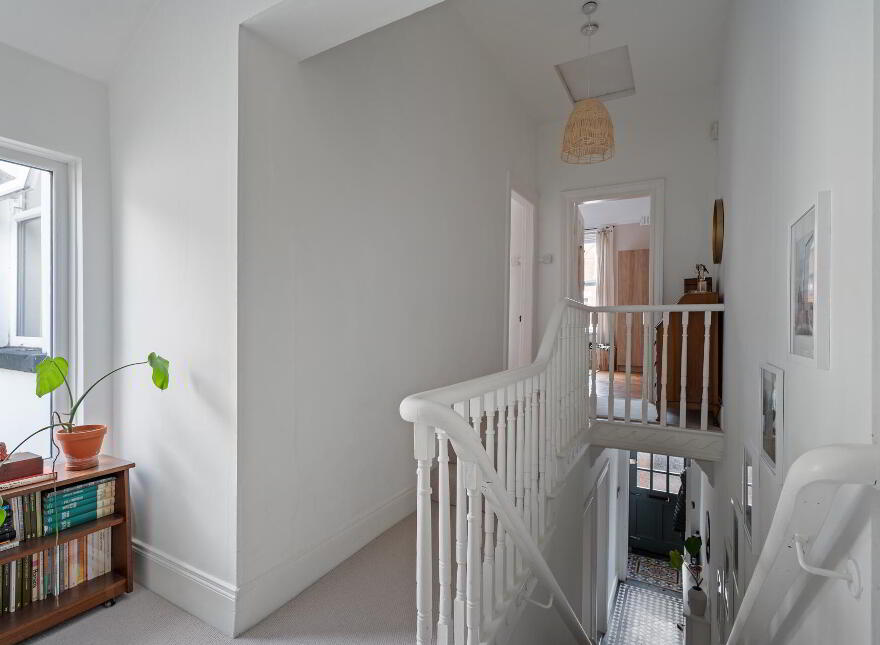 51 Ravenhill Avenue, Belfast, BT6 8LD