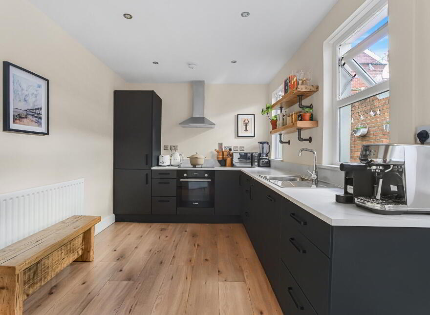 51 Ravenhill Avenue, Belfast, BT6 8LD