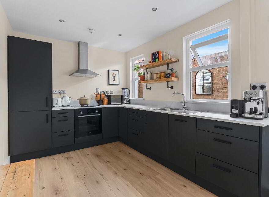 51 Ravenhill Avenue, Belfast, BT6 8LD