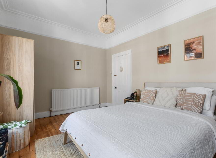 51 Ravenhill Avenue, Belfast, BT6 8LD