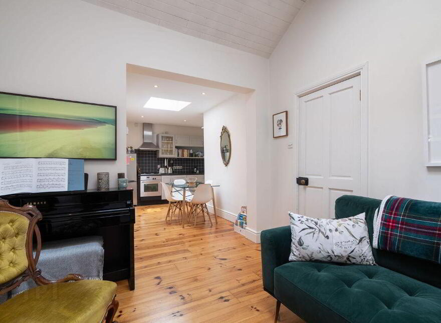 3 Oakfield Place, Portobello, D08X0W6