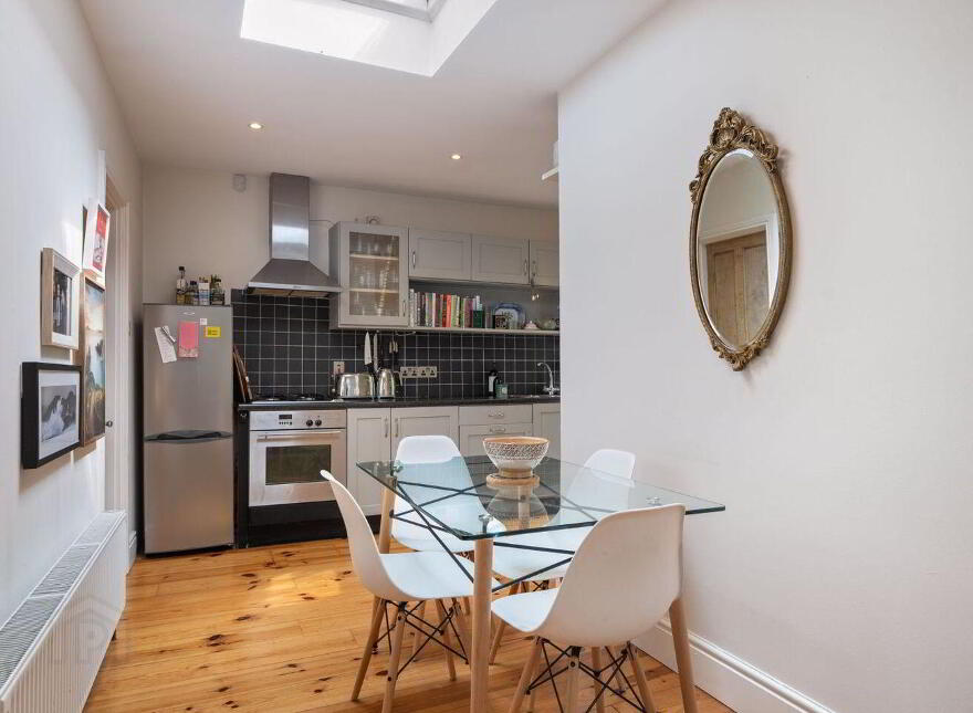 3 Oakfield Place, Portobello, D08X0W6
