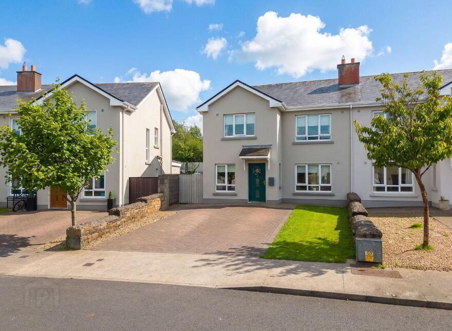 48 Glen Rí, Ballina, F26X0T4