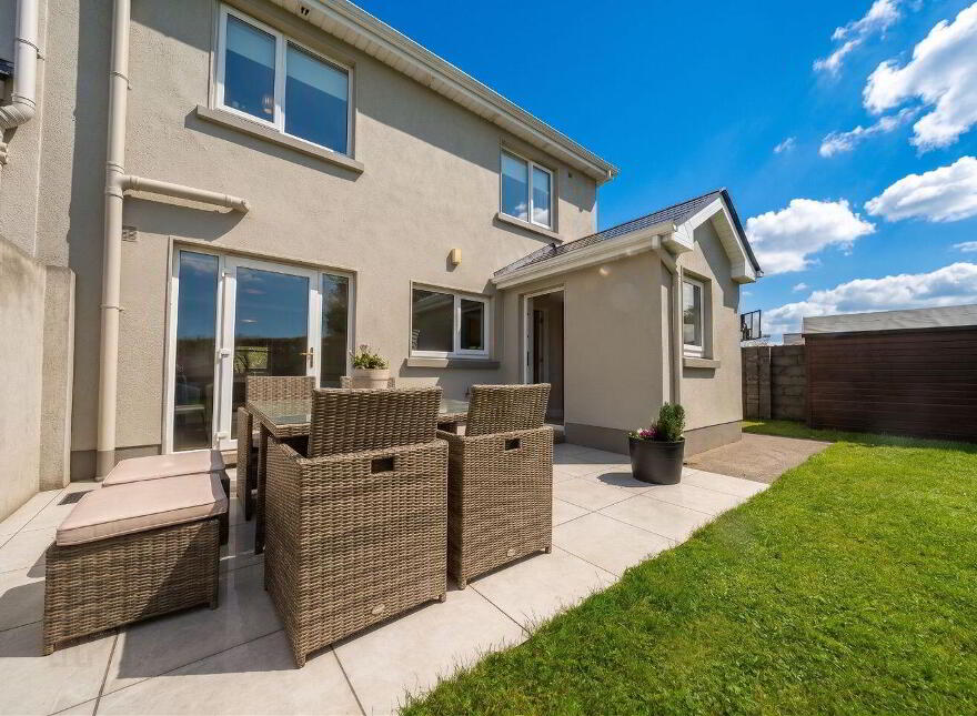 48 Glen Rí, Ballina, F26X0T4