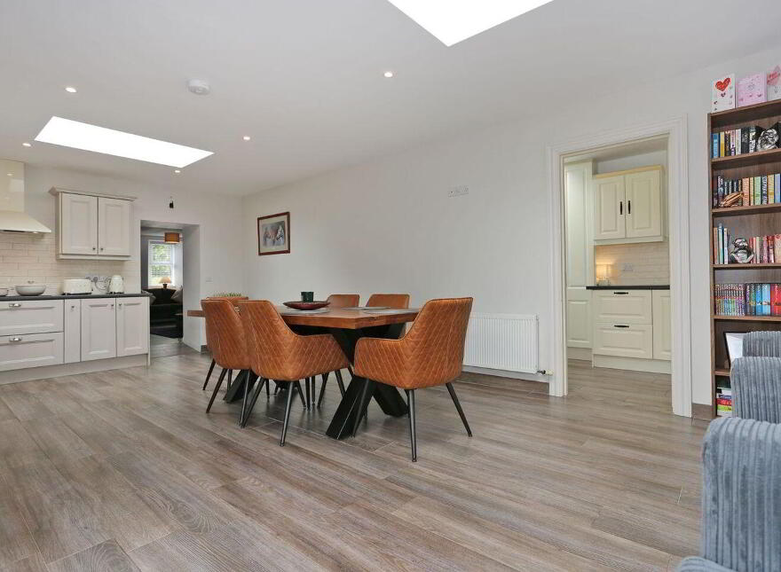 The Square, Ballingarry, Ballingarry, V94XW3X