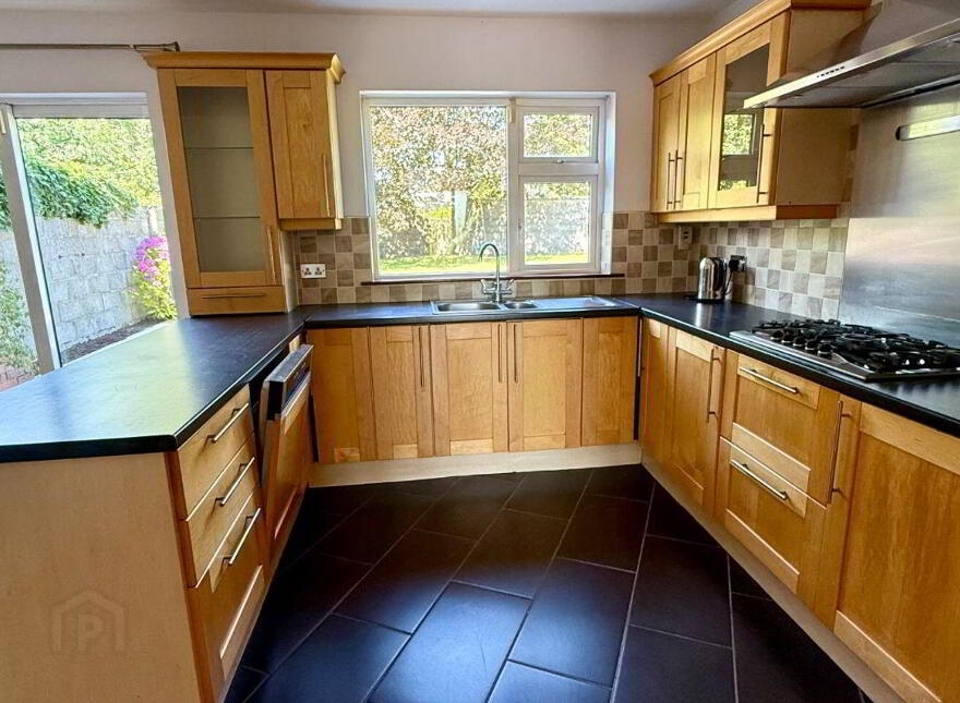 17 The Oaks, Bridgemount, Carrigaline, P43R635